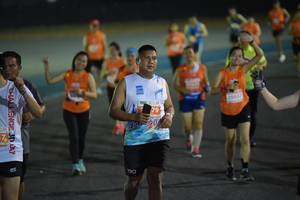 BIB: 2963, 190
                            <button type="button" onclick="openModal(14713354)" class="btn btn-primary btn-sm float-right btn-popup" data-toggle="modal" data-target=".modal-high-quality">
                        <i class="fas fa-shopping-cart"></i> Add to Cart
                    </button>
                                            <button type="button" onclick="isThisMe(14713354, true)" class="btn btn-success btn-sm float-right btn-popup btn-isme hidden" data-toggle="tooltip" data-placement="bottom" title="นี่คือรูปของคุณใช่ไหม คลิกที่นี่เพื่อเอาเข้าอัลบั้ม">
                        <i class="fas fa-plus"></i> Add to album
                    </button>
                    <button type="button" onclick="isThisMe(14713354, false)" class="btn btn-warning btn-sm float-right btn-popup btn-isnotme hidden">
                        <i class="fas fa-ban"></i> Remove from album
                    </button>