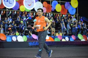 BIB: 91230
                            <button type="button" onclick="openModal(14722665)" class="btn btn-primary btn-sm float-right btn-popup" data-toggle="modal" data-target=".modal-high-quality">
                        <i class="fas fa-shopping-cart"></i> Add to Cart
                    </button>
                                            <button type="button" onclick="isThisMe(14722665, true)" class="btn btn-success btn-sm float-right btn-popup btn-isme hidden" data-toggle="tooltip" data-placement="bottom" title="นี่คือรูปของคุณใช่ไหม คลิกที่นี่เพื่อเอาเข้าอัลบั้ม">
                        <i class="fas fa-plus"></i> Add to album
                    </button>
                    <button type="button" onclick="isThisMe(14722665, false)" class="btn btn-warning btn-sm float-right btn-popup btn-isnotme hidden">
                        <i class="fas fa-ban"></i> Remove from album
                    </button>