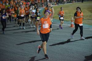 BIB: 22057
                            <button type="button" onclick="openModal(14714251)" class="btn btn-primary btn-sm float-right btn-popup" data-toggle="modal" data-target=".modal-high-quality">
                        <i class="fas fa-shopping-cart"></i> Add to Cart
                    </button>
                                            <button type="button" onclick="isThisMe(14714251, true)" class="btn btn-success btn-sm float-right btn-popup btn-isme hidden" data-toggle="tooltip" data-placement="bottom" title="นี่คือรูปของคุณใช่ไหม คลิกที่นี่เพื่อเอาเข้าอัลบั้ม">
                        <i class="fas fa-plus"></i> Add to album
                    </button>
                    <button type="button" onclick="isThisMe(14714251, false)" class="btn btn-warning btn-sm float-right btn-popup btn-isnotme hidden">
                        <i class="fas fa-ban"></i> Remove from album
                    </button>