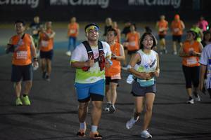 BIB: 
                            <button type="button" onclick="openModal(14719567)" class="btn btn-primary btn-sm float-right btn-popup" data-toggle="modal" data-target=".modal-high-quality">
                        <i class="fas fa-shopping-cart"></i> Add to Cart
                    </button>
                                            <button type="button" onclick="isThisMe(14719567, true)" class="btn btn-success btn-sm float-right btn-popup btn-isme hidden" data-toggle="tooltip" data-placement="bottom" title="นี่คือรูปของคุณใช่ไหม คลิกที่นี่เพื่อเอาเข้าอัลบั้ม">
                        <i class="fas fa-plus"></i> Add to album
                    </button>
                    <button type="button" onclick="isThisMe(14719567, false)" class="btn btn-warning btn-sm float-right btn-popup btn-isnotme hidden">
                        <i class="fas fa-ban"></i> Remove from album
                    </button>