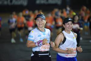 BIB: 29255, 354
                            <button type="button" onclick="openModal(14708527)" class="btn btn-primary btn-sm float-right btn-popup" data-toggle="modal" data-target=".modal-high-quality">
                        <i class="fas fa-shopping-cart"></i> Add to Cart
                    </button>
                                            <button type="button" onclick="isThisMe(14708527, true)" class="btn btn-success btn-sm float-right btn-popup btn-isme hidden" data-toggle="tooltip" data-placement="bottom" title="นี่คือรูปของคุณใช่ไหม คลิกที่นี่เพื่อเอาเข้าอัลบั้ม">
                        <i class="fas fa-plus"></i> Add to album
                    </button>
                    <button type="button" onclick="isThisMe(14708527, false)" class="btn btn-warning btn-sm float-right btn-popup btn-isnotme hidden">
                        <i class="fas fa-ban"></i> Remove from album
                    </button>