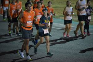 BIB: 2720, 71205, 22877
                            <button type="button" onclick="openModal(14704938)" class="btn btn-primary btn-sm float-right btn-popup" data-toggle="modal" data-target=".modal-high-quality">
                        <i class="fas fa-shopping-cart"></i> Add to Cart
                    </button>
                                            <button type="button" onclick="isThisMe(14704938, true)" class="btn btn-success btn-sm float-right btn-popup btn-isme hidden" data-toggle="tooltip" data-placement="bottom" title="นี่คือรูปของคุณใช่ไหม คลิกที่นี่เพื่อเอาเข้าอัลบั้ม">
                        <i class="fas fa-plus"></i> Add to album
                    </button>
                    <button type="button" onclick="isThisMe(14704938, false)" class="btn btn-warning btn-sm float-right btn-popup btn-isnotme hidden">
                        <i class="fas fa-ban"></i> Remove from album
                    </button>