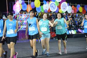 BIB: 14286, 14875, 50890, 50452, 1497
                            <button type="button" onclick="openModal(14744037)" class="btn btn-primary btn-sm float-right btn-popup" data-toggle="modal" data-target=".modal-high-quality">
                        <i class="fas fa-shopping-cart"></i> Add to Cart
                    </button>
                                            <button type="button" onclick="isThisMe(14744037, true)" class="btn btn-success btn-sm float-right btn-popup btn-isme hidden" data-toggle="tooltip" data-placement="bottom" title="นี่คือรูปของคุณใช่ไหม คลิกที่นี่เพื่อเอาเข้าอัลบั้ม">
                        <i class="fas fa-plus"></i> Add to album
                    </button>
                    <button type="button" onclick="isThisMe(14744037, false)" class="btn btn-warning btn-sm float-right btn-popup btn-isnotme hidden">
                        <i class="fas fa-ban"></i> Remove from album
                    </button>