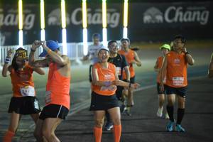 BIB: 26300, 242
                            <button type="button" onclick="openModal(14705572)" class="btn btn-primary btn-sm float-right btn-popup" data-toggle="modal" data-target=".modal-high-quality">
                        <i class="fas fa-shopping-cart"></i> Add to Cart
                    </button>
                                            <button type="button" onclick="isThisMe(14705572, true)" class="btn btn-success btn-sm float-right btn-popup btn-isme hidden" data-toggle="tooltip" data-placement="bottom" title="นี่คือรูปของคุณใช่ไหม คลิกที่นี่เพื่อเอาเข้าอัลบั้ม">
                        <i class="fas fa-plus"></i> Add to album
                    </button>
                    <button type="button" onclick="isThisMe(14705572, false)" class="btn btn-warning btn-sm float-right btn-popup btn-isnotme hidden">
                        <i class="fas fa-ban"></i> Remove from album
                    </button>