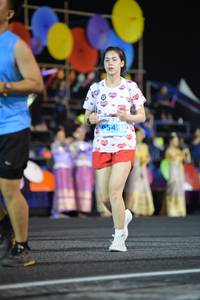 BIB: 054
                            <button type="button" onclick="openModal(14742173)" class="btn btn-primary btn-sm float-right btn-popup" data-toggle="modal" data-target=".modal-high-quality">
                        <i class="fas fa-shopping-cart"></i> Add to Cart
                    </button>
                                            <button type="button" onclick="isThisMe(14742173, true)" class="btn btn-success btn-sm float-right btn-popup btn-isme hidden" data-toggle="tooltip" data-placement="bottom" title="นี่คือรูปของคุณใช่ไหม คลิกที่นี่เพื่อเอาเข้าอัลบั้ม">
                        <i class="fas fa-plus"></i> Add to album
                    </button>
                    <button type="button" onclick="isThisMe(14742173, false)" class="btn btn-warning btn-sm float-right btn-popup btn-isnotme hidden">
                        <i class="fas fa-ban"></i> Remove from album
                    </button>