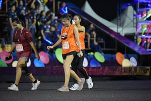 BIB: 804, 8232
                            <button type="button" onclick="openModal(14722919)" class="btn btn-primary btn-sm float-right btn-popup" data-toggle="modal" data-target=".modal-high-quality">
                        <i class="fas fa-shopping-cart"></i> Add to Cart
                    </button>
                                            <button type="button" onclick="isThisMe(14722919, true)" class="btn btn-success btn-sm float-right btn-popup btn-isme hidden" data-toggle="tooltip" data-placement="bottom" title="นี่คือรูปของคุณใช่ไหม คลิกที่นี่เพื่อเอาเข้าอัลบั้ม">
                        <i class="fas fa-plus"></i> Add to album
                    </button>
                    <button type="button" onclick="isThisMe(14722919, false)" class="btn btn-warning btn-sm float-right btn-popup btn-isnotme hidden">
                        <i class="fas fa-ban"></i> Remove from album
                    </button>