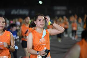 BIB: 200
                            <button type="button" onclick="openModal(14717495)" class="btn btn-primary btn-sm float-right btn-popup" data-toggle="modal" data-target=".modal-high-quality">
                        <i class="fas fa-shopping-cart"></i> Add to Cart
                    </button>
                                            <button type="button" onclick="isThisMe(14717495, true)" class="btn btn-success btn-sm float-right btn-popup btn-isme hidden" data-toggle="tooltip" data-placement="bottom" title="นี่คือรูปของคุณใช่ไหม คลิกที่นี่เพื่อเอาเข้าอัลบั้ม">
                        <i class="fas fa-plus"></i> Add to album
                    </button>
                    <button type="button" onclick="isThisMe(14717495, false)" class="btn btn-warning btn-sm float-right btn-popup btn-isnotme hidden">
                        <i class="fas fa-ban"></i> Remove from album
                    </button>