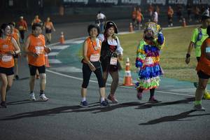 BIB: 29537, 28800, 295, 543
                            <button type="button" onclick="openModal(14721575)" class="btn btn-primary btn-sm float-right btn-popup" data-toggle="modal" data-target=".modal-high-quality">
                        <i class="fas fa-shopping-cart"></i> Add to Cart
                    </button>
                                            <button type="button" onclick="isThisMe(14721575, true)" class="btn btn-success btn-sm float-right btn-popup btn-isme hidden" data-toggle="tooltip" data-placement="bottom" title="นี่คือรูปของคุณใช่ไหม คลิกที่นี่เพื่อเอาเข้าอัลบั้ม">
                        <i class="fas fa-plus"></i> Add to album
                    </button>
                    <button type="button" onclick="isThisMe(14721575, false)" class="btn btn-warning btn-sm float-right btn-popup btn-isnotme hidden">
                        <i class="fas fa-ban"></i> Remove from album
                    </button>