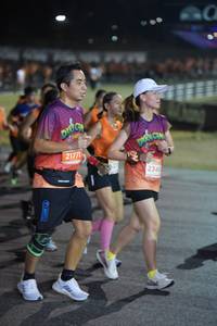 BIB: 404, 21771, 234
                            <button type="button" onclick="openModal(14703310)" class="btn btn-primary btn-sm float-right btn-popup" data-toggle="modal" data-target=".modal-high-quality">
                        <i class="fas fa-shopping-cart"></i> Add to Cart
                    </button>
                                            <button type="button" onclick="isThisMe(14703310, true)" class="btn btn-success btn-sm float-right btn-popup btn-isme hidden" data-toggle="tooltip" data-placement="bottom" title="นี่คือรูปของคุณใช่ไหม คลิกที่นี่เพื่อเอาเข้าอัลบั้ม">
                        <i class="fas fa-plus"></i> Add to album
                    </button>
                    <button type="button" onclick="isThisMe(14703310, false)" class="btn btn-warning btn-sm float-right btn-popup btn-isnotme hidden">
                        <i class="fas fa-ban"></i> Remove from album
                    </button>