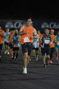 BIB: 25631, 21044
                            <button type="button" onclick="openModal(14669989)" class="btn btn-primary btn-sm float-right btn-popup" data-toggle="modal" data-target=".modal-high-quality">
                        <i class="fas fa-shopping-cart"></i> Add to Cart
                    </button>
                                            <button type="button" onclick="isThisMe(14669989, true)" class="btn btn-success btn-sm float-right btn-popup btn-isme hidden" data-toggle="tooltip" data-placement="bottom" title="นี่คือรูปของคุณใช่ไหม คลิกที่นี่เพื่อเอาเข้าอัลบั้ม">
                        <i class="fas fa-plus"></i> Add to album
                    </button>
                    <button type="button" onclick="isThisMe(14669989, false)" class="btn btn-warning btn-sm float-right btn-popup btn-isnotme hidden">
                        <i class="fas fa-ban"></i> Remove from album
                    </button>