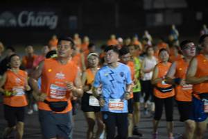 BIB: 25202, 26945
                            <button type="button" onclick="openModal(14707253)" class="btn btn-primary btn-sm float-right btn-popup" data-toggle="modal" data-target=".modal-high-quality">
                        <i class="fas fa-shopping-cart"></i> Add to Cart
                    </button>
                                            <button type="button" onclick="isThisMe(14707253, true)" class="btn btn-success btn-sm float-right btn-popup btn-isme hidden" data-toggle="tooltip" data-placement="bottom" title="นี่คือรูปของคุณใช่ไหม คลิกที่นี่เพื่อเอาเข้าอัลบั้ม">
                        <i class="fas fa-plus"></i> Add to album
                    </button>
                    <button type="button" onclick="isThisMe(14707253, false)" class="btn btn-warning btn-sm float-right btn-popup btn-isnotme hidden">
                        <i class="fas fa-ban"></i> Remove from album
                    </button>