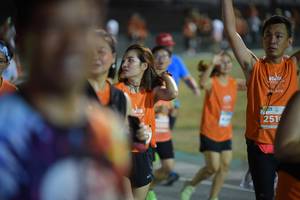 BIB: 251
                            <button type="button" onclick="openModal(14719409)" class="btn btn-primary btn-sm float-right btn-popup" data-toggle="modal" data-target=".modal-high-quality">
                        <i class="fas fa-shopping-cart"></i> Add to Cart
                    </button>
                                            <button type="button" onclick="isThisMe(14719409, true)" class="btn btn-success btn-sm float-right btn-popup btn-isme hidden" data-toggle="tooltip" data-placement="bottom" title="นี่คือรูปของคุณใช่ไหม คลิกที่นี่เพื่อเอาเข้าอัลบั้ม">
                        <i class="fas fa-plus"></i> Add to album
                    </button>
                    <button type="button" onclick="isThisMe(14719409, false)" class="btn btn-warning btn-sm float-right btn-popup btn-isnotme hidden">
                        <i class="fas fa-ban"></i> Remove from album
                    </button>