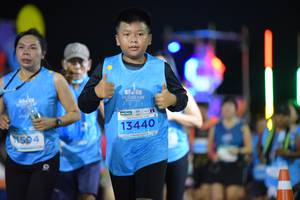BIB: 221, 13440, 1594
                            <button type="button" onclick="openModal(14747787)" class="btn btn-primary btn-sm float-right btn-popup" data-toggle="modal" data-target=".modal-high-quality">
                        <i class="fas fa-shopping-cart"></i> Add to Cart
                    </button>
                                            <button type="button" onclick="isThisMe(14747787, true)" class="btn btn-success btn-sm float-right btn-popup btn-isme hidden" data-toggle="tooltip" data-placement="bottom" title="นี่คือรูปของคุณใช่ไหม คลิกที่นี่เพื่อเอาเข้าอัลบั้ม">
                        <i class="fas fa-plus"></i> Add to album
                    </button>
                    <button type="button" onclick="isThisMe(14747787, false)" class="btn btn-warning btn-sm float-right btn-popup btn-isnotme hidden">
                        <i class="fas fa-ban"></i> Remove from album
                    </button>