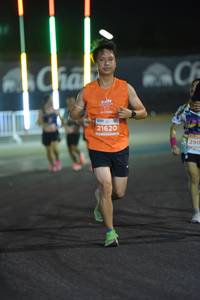 BIB: 21620, 290
                            <button type="button" onclick="openModal(14697244)" class="btn btn-primary btn-sm float-right btn-popup" data-toggle="modal" data-target=".modal-high-quality">
                        <i class="fas fa-shopping-cart"></i> Add to Cart
                    </button>
                                            <button type="button" onclick="isThisMe(14697244, true)" class="btn btn-success btn-sm float-right btn-popup btn-isme hidden" data-toggle="tooltip" data-placement="bottom" title="นี่คือรูปของคุณใช่ไหม คลิกที่นี่เพื่อเอาเข้าอัลบั้ม">
                        <i class="fas fa-plus"></i> Add to album
                    </button>
                    <button type="button" onclick="isThisMe(14697244, false)" class="btn btn-warning btn-sm float-right btn-popup btn-isnotme hidden">
                        <i class="fas fa-ban"></i> Remove from album
                    </button>