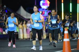 BIB: 14474, 372, 15165
                            <button type="button" onclick="openModal(14750520)" class="btn btn-primary btn-sm float-right btn-popup" data-toggle="modal" data-target=".modal-high-quality">
                        <i class="fas fa-shopping-cart"></i> Add to Cart
                    </button>
                                            <button type="button" onclick="isThisMe(14750520, true)" class="btn btn-success btn-sm float-right btn-popup btn-isme hidden" data-toggle="tooltip" data-placement="bottom" title="นี่คือรูปของคุณใช่ไหม คลิกที่นี่เพื่อเอาเข้าอัลบั้ม">
                        <i class="fas fa-plus"></i> Add to album
                    </button>
                    <button type="button" onclick="isThisMe(14750520, false)" class="btn btn-warning btn-sm float-right btn-popup btn-isnotme hidden">
                        <i class="fas fa-ban"></i> Remove from album
                    </button>