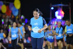 BIB: 11017
                            <button type="button" onclick="openModal(14747663)" class="btn btn-primary btn-sm float-right btn-popup" data-toggle="modal" data-target=".modal-high-quality">
                        <i class="fas fa-shopping-cart"></i> Add to Cart
                    </button>
                                            <button type="button" onclick="isThisMe(14747663, true)" class="btn btn-success btn-sm float-right btn-popup btn-isme hidden" data-toggle="tooltip" data-placement="bottom" title="นี่คือรูปของคุณใช่ไหม คลิกที่นี่เพื่อเอาเข้าอัลบั้ม">
                        <i class="fas fa-plus"></i> Add to album
                    </button>
                    <button type="button" onclick="isThisMe(14747663, false)" class="btn btn-warning btn-sm float-right btn-popup btn-isnotme hidden">
                        <i class="fas fa-ban"></i> Remove from album
                    </button>