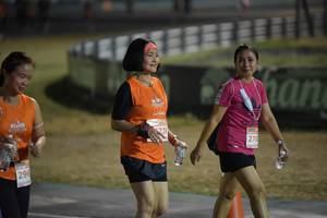 BIB: 279, 296
                            <button type="button" onclick="openModal(14721452)" class="btn btn-primary btn-sm float-right btn-popup" data-toggle="modal" data-target=".modal-high-quality">
                        <i class="fas fa-shopping-cart"></i> Add to Cart
                    </button>
                                            <button type="button" onclick="isThisMe(14721452, true)" class="btn btn-success btn-sm float-right btn-popup btn-isme hidden" data-toggle="tooltip" data-placement="bottom" title="นี่คือรูปของคุณใช่ไหม คลิกที่นี่เพื่อเอาเข้าอัลบั้ม">
                        <i class="fas fa-plus"></i> Add to album
                    </button>
                    <button type="button" onclick="isThisMe(14721452, false)" class="btn btn-warning btn-sm float-right btn-popup btn-isnotme hidden">
                        <i class="fas fa-ban"></i> Remove from album
                    </button>