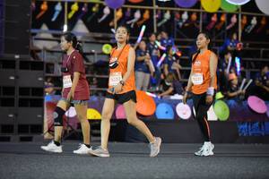 BIB: 804, 76232, 76231
                            <button type="button" onclick="openModal(14722995)" class="btn btn-primary btn-sm float-right btn-popup" data-toggle="modal" data-target=".modal-high-quality">
                        <i class="fas fa-shopping-cart"></i> Add to Cart
                    </button>
                                            <button type="button" onclick="isThisMe(14722995, true)" class="btn btn-success btn-sm float-right btn-popup btn-isme hidden" data-toggle="tooltip" data-placement="bottom" title="นี่คือรูปของคุณใช่ไหม คลิกที่นี่เพื่อเอาเข้าอัลบั้ม">
                        <i class="fas fa-plus"></i> Add to album
                    </button>
                    <button type="button" onclick="isThisMe(14722995, false)" class="btn btn-warning btn-sm float-right btn-popup btn-isnotme hidden">
                        <i class="fas fa-ban"></i> Remove from album
                    </button>