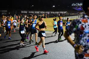 BIB: 420, 1653
                            <button type="button" onclick="openModal(14651749)" class="btn btn-primary btn-sm float-right btn-popup" data-toggle="modal" data-target=".modal-high-quality">
                        <i class="fas fa-shopping-cart"></i> Add to Cart
                    </button>
                                            <button type="button" onclick="isThisMe(14651749, true)" class="btn btn-success btn-sm float-right btn-popup btn-isme hidden" data-toggle="tooltip" data-placement="bottom" title="นี่คือรูปของคุณใช่ไหม คลิกที่นี่เพื่อเอาเข้าอัลบั้ม">
                        <i class="fas fa-plus"></i> Add to album
                    </button>
                    <button type="button" onclick="isThisMe(14651749, false)" class="btn btn-warning btn-sm float-right btn-popup btn-isnotme hidden">
                        <i class="fas fa-ban"></i> Remove from album
                    </button>