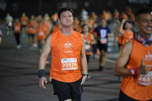 BIB: 202, 20576, 265
                            <button type="button" onclick="openModal(14717499)" class="btn btn-primary btn-sm float-right btn-popup" data-toggle="modal" data-target=".modal-high-quality">
                        <i class="fas fa-shopping-cart"></i> Add to Cart
                    </button>
                                            <button type="button" onclick="isThisMe(14717499, true)" class="btn btn-success btn-sm float-right btn-popup btn-isme hidden" data-toggle="tooltip" data-placement="bottom" title="นี่คือรูปของคุณใช่ไหม คลิกที่นี่เพื่อเอาเข้าอัลบั้ม">
                        <i class="fas fa-plus"></i> Add to album
                    </button>
                    <button type="button" onclick="isThisMe(14717499, false)" class="btn btn-warning btn-sm float-right btn-popup btn-isnotme hidden">
                        <i class="fas fa-ban"></i> Remove from album
                    </button>