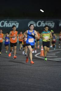 BIB: 0050, 72206
                            <button type="button" onclick="openModal(14657965)" class="btn btn-primary btn-sm float-right btn-popup" data-toggle="modal" data-target=".modal-high-quality">
                        <i class="fas fa-shopping-cart"></i> Add to Cart
                    </button>
                                            <button type="button" onclick="isThisMe(14657965, true)" class="btn btn-success btn-sm float-right btn-popup btn-isme hidden" data-toggle="tooltip" data-placement="bottom" title="นี่คือรูปของคุณใช่ไหม คลิกที่นี่เพื่อเอาเข้าอัลบั้ม">
                        <i class="fas fa-plus"></i> Add to album
                    </button>
                    <button type="button" onclick="isThisMe(14657965, false)" class="btn btn-warning btn-sm float-right btn-popup btn-isnotme hidden">
                        <i class="fas fa-ban"></i> Remove from album
                    </button>