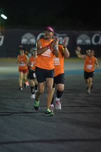 BIB: 1614, 0431
                            <button type="button" onclick="openModal(14693544)" class="btn btn-primary btn-sm float-right btn-popup" data-toggle="modal" data-target=".modal-high-quality">
                        <i class="fas fa-shopping-cart"></i> Add to Cart
                    </button>
                                            <button type="button" onclick="isThisMe(14693544, true)" class="btn btn-success btn-sm float-right btn-popup btn-isme hidden" data-toggle="tooltip" data-placement="bottom" title="นี่คือรูปของคุณใช่ไหม คลิกที่นี่เพื่อเอาเข้าอัลบั้ม">
                        <i class="fas fa-plus"></i> Add to album
                    </button>
                    <button type="button" onclick="isThisMe(14693544, false)" class="btn btn-warning btn-sm float-right btn-popup btn-isnotme hidden">
                        <i class="fas fa-ban"></i> Remove from album
                    </button>