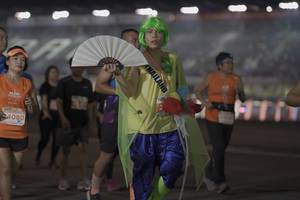 BIB: 4080
                            <button type="button" onclick="openModal(14189701)" class="btn btn-primary btn-sm float-right btn-popup" data-toggle="modal" data-target=".modal-high-quality">
                        <i class="fas fa-shopping-cart"></i> Add to Cart
                    </button>
                                            <button type="button" onclick="isThisMe(14189701, true)" class="btn btn-success btn-sm float-right btn-popup btn-isme hidden" data-toggle="tooltip" data-placement="bottom" title="นี่คือรูปของคุณใช่ไหม คลิกที่นี่เพื่อเอาเข้าอัลบั้ม">
                        <i class="fas fa-plus"></i> Add to album
                    </button>
                    <button type="button" onclick="isThisMe(14189701, false)" class="btn btn-warning btn-sm float-right btn-popup btn-isnotme hidden">
                        <i class="fas fa-ban"></i> Remove from album
                    </button>