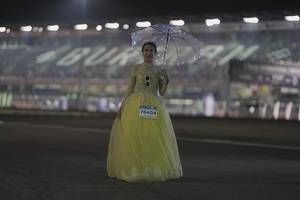 BIB: 76404
                            <button type="button" onclick="openModal(14779150)" class="btn btn-primary btn-sm float-right btn-popup" data-toggle="modal" data-target=".modal-high-quality">
                        <i class="fas fa-shopping-cart"></i> Add to Cart
                    </button>
                                            <button type="button" onclick="isThisMe(14779150, true)" class="btn btn-success btn-sm float-right btn-popup btn-isme hidden" data-toggle="tooltip" data-placement="bottom" title="นี่คือรูปของคุณใช่ไหม คลิกที่นี่เพื่อเอาเข้าอัลบั้ม">
                        <i class="fas fa-plus"></i> Add to album
                    </button>
                    <button type="button" onclick="isThisMe(14779150, false)" class="btn btn-warning btn-sm float-right btn-popup btn-isnotme hidden">
                        <i class="fas fa-ban"></i> Remove from album
                    </button>