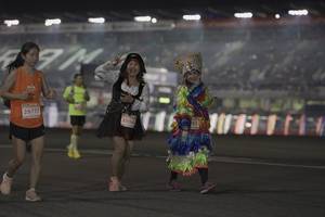 BIB: 29777, 2954
                            <button type="button" onclick="openModal(14200481)" class="btn btn-primary btn-sm float-right btn-popup" data-toggle="modal" data-target=".modal-high-quality">
                        <i class="fas fa-shopping-cart"></i> Add to Cart
                    </button>
                                            <button type="button" onclick="isThisMe(14200481, true)" class="btn btn-success btn-sm float-right btn-popup btn-isme hidden" data-toggle="tooltip" data-placement="bottom" title="นี่คือรูปของคุณใช่ไหม คลิกที่นี่เพื่อเอาเข้าอัลบั้ม">
                        <i class="fas fa-plus"></i> Add to album
                    </button>
                    <button type="button" onclick="isThisMe(14200481, false)" class="btn btn-warning btn-sm float-right btn-popup btn-isnotme hidden">
                        <i class="fas fa-ban"></i> Remove from album
                    </button>