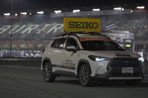 BIB: 1905690
                            <button type="button" onclick="openModal(14791788)" class="btn btn-primary btn-sm float-right btn-popup" data-toggle="modal" data-target=".modal-high-quality">
                        <i class="fas fa-shopping-cart"></i> Add to Cart
                    </button>
                                            <button type="button" onclick="isThisMe(14791788, true)" class="btn btn-success btn-sm float-right btn-popup btn-isme hidden" data-toggle="tooltip" data-placement="bottom" title="นี่คือรูปของคุณใช่ไหม คลิกที่นี่เพื่อเอาเข้าอัลบั้ม">
                        <i class="fas fa-plus"></i> Add to album
                    </button>
                    <button type="button" onclick="isThisMe(14791788, false)" class="btn btn-warning btn-sm float-right btn-popup btn-isnotme hidden">
                        <i class="fas fa-ban"></i> Remove from album
                    </button>