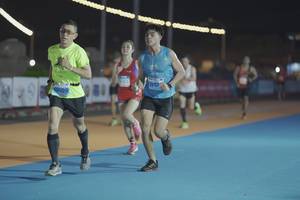 BIB: 105, 1057
                            <button type="button" onclick="openModal(14282240)" class="btn btn-primary btn-sm float-right btn-popup" data-toggle="modal" data-target=".modal-high-quality">
                        <i class="fas fa-shopping-cart"></i> Add to Cart
                    </button>
                                            <button type="button" onclick="isThisMe(14282240, true)" class="btn btn-success btn-sm float-right btn-popup btn-isme hidden" data-toggle="tooltip" data-placement="bottom" title="นี่คือรูปของคุณใช่ไหม คลิกที่นี่เพื่อเอาเข้าอัลบั้ม">
                        <i class="fas fa-plus"></i> Add to album
                    </button>
                    <button type="button" onclick="isThisMe(14282240, false)" class="btn btn-warning btn-sm float-right btn-popup btn-isnotme hidden">
                        <i class="fas fa-ban"></i> Remove from album
                    </button>