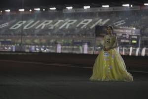 BIB: 16404
                            <button type="button" onclick="openModal(14788571)" class="btn btn-primary btn-sm float-right btn-popup" data-toggle="modal" data-target=".modal-high-quality">
                        <i class="fas fa-shopping-cart"></i> Add to Cart
                    </button>
                                            <button type="button" onclick="isThisMe(14788571, true)" class="btn btn-success btn-sm float-right btn-popup btn-isme hidden" data-toggle="tooltip" data-placement="bottom" title="นี่คือรูปของคุณใช่ไหม คลิกที่นี่เพื่อเอาเข้าอัลบั้ม">
                        <i class="fas fa-plus"></i> Add to album
                    </button>
                    <button type="button" onclick="isThisMe(14788571, false)" class="btn btn-warning btn-sm float-right btn-popup btn-isnotme hidden">
                        <i class="fas fa-ban"></i> Remove from album
                    </button>