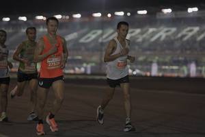 BIB: 1926, 27526, 20603, 
                            <button type="button" onclick="openModal(14792647)" class="btn btn-primary btn-sm float-right btn-popup" data-toggle="modal" data-target=".modal-high-quality">
                        <i class="fas fa-shopping-cart"></i> Add to Cart
                    </button>
                                            <button type="button" onclick="isThisMe(14792647, true)" class="btn btn-success btn-sm float-right btn-popup btn-isme hidden" data-toggle="tooltip" data-placement="bottom" title="นี่คือรูปของคุณใช่ไหม คลิกที่นี่เพื่อเอาเข้าอัลบั้ม">
                        <i class="fas fa-plus"></i> Add to album
                    </button>
                    <button type="button" onclick="isThisMe(14792647, false)" class="btn btn-warning btn-sm float-right btn-popup btn-isnotme hidden">
                        <i class="fas fa-ban"></i> Remove from album
                    </button>