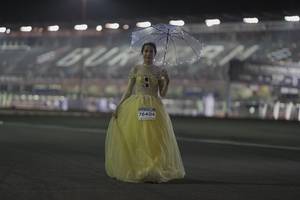 BIB: 76404
                            <button type="button" onclick="openModal(14779166)" class="btn btn-primary btn-sm float-right btn-popup" data-toggle="modal" data-target=".modal-high-quality">
                        <i class="fas fa-shopping-cart"></i> Add to Cart
                    </button>
                                            <button type="button" onclick="isThisMe(14779166, true)" class="btn btn-success btn-sm float-right btn-popup btn-isme hidden" data-toggle="tooltip" data-placement="bottom" title="นี่คือรูปของคุณใช่ไหม คลิกที่นี่เพื่อเอาเข้าอัลบั้ม">
                        <i class="fas fa-plus"></i> Add to album
                    </button>
                    <button type="button" onclick="isThisMe(14779166, false)" class="btn btn-warning btn-sm float-right btn-popup btn-isnotme hidden">
                        <i class="fas fa-ban"></i> Remove from album
                    </button>