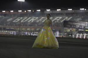 BIB: 1404
                            <button type="button" onclick="openModal(14785639)" class="btn btn-primary btn-sm float-right btn-popup" data-toggle="modal" data-target=".modal-high-quality">
                        <i class="fas fa-shopping-cart"></i> Add to Cart
                    </button>
                                            <button type="button" onclick="isThisMe(14785639, true)" class="btn btn-success btn-sm float-right btn-popup btn-isme hidden" data-toggle="tooltip" data-placement="bottom" title="นี่คือรูปของคุณใช่ไหม คลิกที่นี่เพื่อเอาเข้าอัลบั้ม">
                        <i class="fas fa-plus"></i> Add to album
                    </button>
                    <button type="button" onclick="isThisMe(14785639, false)" class="btn btn-warning btn-sm float-right btn-popup btn-isnotme hidden">
                        <i class="fas fa-ban"></i> Remove from album
                    </button>