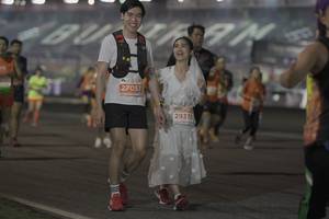 BIB: 28450
                            <button type="button" onclick="openModal(14017965)" class="btn btn-primary btn-sm float-right btn-popup" data-toggle="modal" data-target=".modal-high-quality">
                        <i class="fas fa-shopping-cart"></i> Add to Cart
                    </button>
                                            <button type="button" onclick="isThisMe(14017965, true)" class="btn btn-success btn-sm float-right btn-popup btn-isme hidden" data-toggle="tooltip" data-placement="bottom" title="นี่คือรูปของคุณใช่ไหม คลิกที่นี่เพื่อเอาเข้าอัลบั้ม">
                        <i class="fas fa-plus"></i> Add to album
                    </button>
                    <button type="button" onclick="isThisMe(14017965, false)" class="btn btn-warning btn-sm float-right btn-popup btn-isnotme hidden">
                        <i class="fas fa-ban"></i> Remove from album
                    </button>