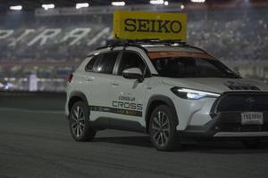 BIB: 1005690
                            <button type="button" onclick="openModal(14791838)" class="btn btn-primary btn-sm float-right btn-popup" data-toggle="modal" data-target=".modal-high-quality">
                        <i class="fas fa-shopping-cart"></i> Add to Cart
                    </button>
                                            <button type="button" onclick="isThisMe(14791838, true)" class="btn btn-success btn-sm float-right btn-popup btn-isme hidden" data-toggle="tooltip" data-placement="bottom" title="นี่คือรูปของคุณใช่ไหม คลิกที่นี่เพื่อเอาเข้าอัลบั้ม">
                        <i class="fas fa-plus"></i> Add to album
                    </button>
                    <button type="button" onclick="isThisMe(14791838, false)" class="btn btn-warning btn-sm float-right btn-popup btn-isnotme hidden">
                        <i class="fas fa-ban"></i> Remove from album
                    </button>