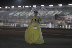 BIB: 76404
                            <button type="button" onclick="openModal(14779281)" class="btn btn-primary btn-sm float-right btn-popup" data-toggle="modal" data-target=".modal-high-quality">
                        <i class="fas fa-shopping-cart"></i> Add to Cart
                    </button>
                                            <button type="button" onclick="isThisMe(14779281, true)" class="btn btn-success btn-sm float-right btn-popup btn-isme hidden" data-toggle="tooltip" data-placement="bottom" title="นี่คือรูปของคุณใช่ไหม คลิกที่นี่เพื่อเอาเข้าอัลบั้ม">
                        <i class="fas fa-plus"></i> Add to album
                    </button>
                    <button type="button" onclick="isThisMe(14779281, false)" class="btn btn-warning btn-sm float-right btn-popup btn-isnotme hidden">
                        <i class="fas fa-ban"></i> Remove from album
                    </button>