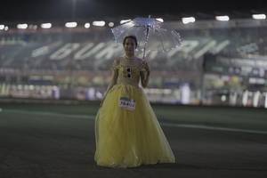 BIB: 76404
                            <button type="button" onclick="openModal(14779616)" class="btn btn-primary btn-sm float-right btn-popup" data-toggle="modal" data-target=".modal-high-quality">
                        <i class="fas fa-shopping-cart"></i> Add to Cart
                    </button>
                                            <button type="button" onclick="isThisMe(14779616, true)" class="btn btn-success btn-sm float-right btn-popup btn-isme hidden" data-toggle="tooltip" data-placement="bottom" title="นี่คือรูปของคุณใช่ไหม คลิกที่นี่เพื่อเอาเข้าอัลบั้ม">
                        <i class="fas fa-plus"></i> Add to album
                    </button>
                    <button type="button" onclick="isThisMe(14779616, false)" class="btn btn-warning btn-sm float-right btn-popup btn-isnotme hidden">
                        <i class="fas fa-ban"></i> Remove from album
                    </button>