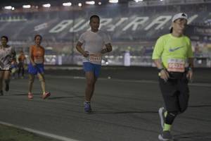 BIB: 401, 28442, 95224
                            <button type="button" onclick="openModal(14197267)" class="btn btn-primary btn-sm float-right btn-popup" data-toggle="modal" data-target=".modal-high-quality">
                        <i class="fas fa-shopping-cart"></i> Add to Cart
                    </button>
                                            <button type="button" onclick="isThisMe(14197267, true)" class="btn btn-success btn-sm float-right btn-popup btn-isme hidden" data-toggle="tooltip" data-placement="bottom" title="นี่คือรูปของคุณใช่ไหม คลิกที่นี่เพื่อเอาเข้าอัลบั้ม">
                        <i class="fas fa-plus"></i> Add to album
                    </button>
                    <button type="button" onclick="isThisMe(14197267, false)" class="btn btn-warning btn-sm float-right btn-popup btn-isnotme hidden">
                        <i class="fas fa-ban"></i> Remove from album
                    </button>