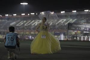 BIB: 76404
                            <button type="button" onclick="openModal(14780203)" class="btn btn-primary btn-sm float-right btn-popup" data-toggle="modal" data-target=".modal-high-quality">
                        <i class="fas fa-shopping-cart"></i> Add to Cart
                    </button>
                                            <button type="button" onclick="isThisMe(14780203, true)" class="btn btn-success btn-sm float-right btn-popup btn-isme hidden" data-toggle="tooltip" data-placement="bottom" title="นี่คือรูปของคุณใช่ไหม คลิกที่นี่เพื่อเอาเข้าอัลบั้ม">
                        <i class="fas fa-plus"></i> Add to album
                    </button>
                    <button type="button" onclick="isThisMe(14780203, false)" class="btn btn-warning btn-sm float-right btn-popup btn-isnotme hidden">
                        <i class="fas fa-ban"></i> Remove from album
                    </button>