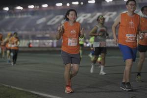 BIB: 74221, 29661
                            <button type="button" onclick="openModal(14198998)" class="btn btn-primary btn-sm float-right btn-popup" data-toggle="modal" data-target=".modal-high-quality">
                        <i class="fas fa-shopping-cart"></i> Add to Cart
                    </button>
                                            <button type="button" onclick="isThisMe(14198998, true)" class="btn btn-success btn-sm float-right btn-popup btn-isme hidden" data-toggle="tooltip" data-placement="bottom" title="นี่คือรูปของคุณใช่ไหม คลิกที่นี่เพื่อเอาเข้าอัลบั้ม">
                        <i class="fas fa-plus"></i> Add to album
                    </button>
                    <button type="button" onclick="isThisMe(14198998, false)" class="btn btn-warning btn-sm float-right btn-popup btn-isnotme hidden">
                        <i class="fas fa-ban"></i> Remove from album
                    </button>