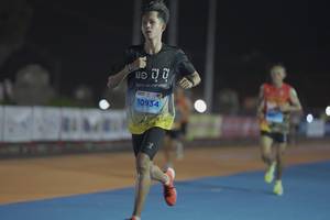 BIB: 10934
                            <button type="button" onclick="openModal(14255593)" class="btn btn-primary btn-sm float-right btn-popup" data-toggle="modal" data-target=".modal-high-quality">
                        <i class="fas fa-shopping-cart"></i> Add to Cart
                    </button>
                                            <button type="button" onclick="isThisMe(14255593, true)" class="btn btn-success btn-sm float-right btn-popup btn-isme hidden" data-toggle="tooltip" data-placement="bottom" title="นี่คือรูปของคุณใช่ไหม คลิกที่นี่เพื่อเอาเข้าอัลบั้ม">
                        <i class="fas fa-plus"></i> Add to album
                    </button>
                    <button type="button" onclick="isThisMe(14255593, false)" class="btn btn-warning btn-sm float-right btn-popup btn-isnotme hidden">
                        <i class="fas fa-ban"></i> Remove from album
                    </button>