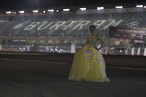 BIB: 76404
                            <button type="button" onclick="openModal(14787271)" class="btn btn-primary btn-sm float-right btn-popup" data-toggle="modal" data-target=".modal-high-quality">
                        <i class="fas fa-shopping-cart"></i> Add to Cart
                    </button>
                                            <button type="button" onclick="isThisMe(14787271, true)" class="btn btn-success btn-sm float-right btn-popup btn-isme hidden" data-toggle="tooltip" data-placement="bottom" title="นี่คือรูปของคุณใช่ไหม คลิกที่นี่เพื่อเอาเข้าอัลบั้ม">
                        <i class="fas fa-plus"></i> Add to album
                    </button>
                    <button type="button" onclick="isThisMe(14787271, false)" class="btn btn-warning btn-sm float-right btn-popup btn-isnotme hidden">
                        <i class="fas fa-ban"></i> Remove from album
                    </button>