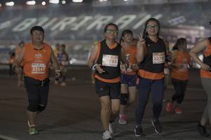 BIB: 28164
                            <button type="button" onclick="openModal(14085519)" class="btn btn-primary btn-sm float-right btn-popup" data-toggle="modal" data-target=".modal-high-quality">
                        <i class="fas fa-shopping-cart"></i> Add to Cart
                    </button>
                                            <button type="button" onclick="isThisMe(14085519, true)" class="btn btn-success btn-sm float-right btn-popup btn-isme hidden" data-toggle="tooltip" data-placement="bottom" title="นี่คือรูปของคุณใช่ไหม คลิกที่นี่เพื่อเอาเข้าอัลบั้ม">
                        <i class="fas fa-plus"></i> Add to album
                    </button>
                    <button type="button" onclick="isThisMe(14085519, false)" class="btn btn-warning btn-sm float-right btn-popup btn-isnotme hidden">
                        <i class="fas fa-ban"></i> Remove from album
                    </button>