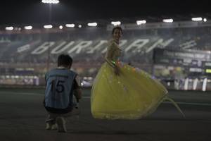 BIB: 
                            <button type="button" onclick="openModal(14781252)" class="btn btn-primary btn-sm float-right btn-popup" data-toggle="modal" data-target=".modal-high-quality">
                        <i class="fas fa-shopping-cart"></i> Add to Cart
                    </button>
                                            <button type="button" onclick="isThisMe(14781252, true)" class="btn btn-success btn-sm float-right btn-popup btn-isme hidden" data-toggle="tooltip" data-placement="bottom" title="นี่คือรูปของคุณใช่ไหม คลิกที่นี่เพื่อเอาเข้าอัลบั้ม">
                        <i class="fas fa-plus"></i> Add to album
                    </button>
                    <button type="button" onclick="isThisMe(14781252, false)" class="btn btn-warning btn-sm float-right btn-popup btn-isnotme hidden">
                        <i class="fas fa-ban"></i> Remove from album
                    </button>