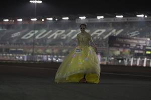 BIB: 76404
                            <button type="button" onclick="openModal(14785272)" class="btn btn-primary btn-sm float-right btn-popup" data-toggle="modal" data-target=".modal-high-quality">
                        <i class="fas fa-shopping-cart"></i> Add to Cart
                    </button>
                                            <button type="button" onclick="isThisMe(14785272, true)" class="btn btn-success btn-sm float-right btn-popup btn-isme hidden" data-toggle="tooltip" data-placement="bottom" title="นี่คือรูปของคุณใช่ไหม คลิกที่นี่เพื่อเอาเข้าอัลบั้ม">
                        <i class="fas fa-plus"></i> Add to album
                    </button>
                    <button type="button" onclick="isThisMe(14785272, false)" class="btn btn-warning btn-sm float-right btn-popup btn-isnotme hidden">
                        <i class="fas fa-ban"></i> Remove from album
                    </button>