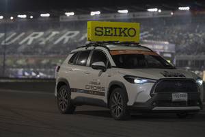 BIB: 433, 1005690
                            <button type="button" onclick="openModal(14791803)" class="btn btn-primary btn-sm float-right btn-popup" data-toggle="modal" data-target=".modal-high-quality">
                        <i class="fas fa-shopping-cart"></i> Add to Cart
                    </button>
                                            <button type="button" onclick="isThisMe(14791803, true)" class="btn btn-success btn-sm float-right btn-popup btn-isme hidden" data-toggle="tooltip" data-placement="bottom" title="นี่คือรูปของคุณใช่ไหม คลิกที่นี่เพื่อเอาเข้าอัลบั้ม">
                        <i class="fas fa-plus"></i> Add to album
                    </button>
                    <button type="button" onclick="isThisMe(14791803, false)" class="btn btn-warning btn-sm float-right btn-popup btn-isnotme hidden">
                        <i class="fas fa-ban"></i> Remove from album
                    </button>