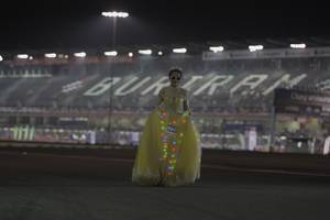 BIB: 7640
                            <button type="button" onclick="openModal(14782956)" class="btn btn-primary btn-sm float-right btn-popup" data-toggle="modal" data-target=".modal-high-quality">
                        <i class="fas fa-shopping-cart"></i> Add to Cart
                    </button>
                                            <button type="button" onclick="isThisMe(14782956, true)" class="btn btn-success btn-sm float-right btn-popup btn-isme hidden" data-toggle="tooltip" data-placement="bottom" title="นี่คือรูปของคุณใช่ไหม คลิกที่นี่เพื่อเอาเข้าอัลบั้ม">
                        <i class="fas fa-plus"></i> Add to album
                    </button>
                    <button type="button" onclick="isThisMe(14782956, false)" class="btn btn-warning btn-sm float-right btn-popup btn-isnotme hidden">
                        <i class="fas fa-ban"></i> Remove from album
                    </button>