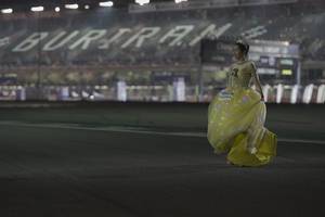 BIB: 26404
                            <button type="button" onclick="openModal(14788698)" class="btn btn-primary btn-sm float-right btn-popup" data-toggle="modal" data-target=".modal-high-quality">
                        <i class="fas fa-shopping-cart"></i> Add to Cart
                    </button>
                                            <button type="button" onclick="isThisMe(14788698, true)" class="btn btn-success btn-sm float-right btn-popup btn-isme hidden" data-toggle="tooltip" data-placement="bottom" title="นี่คือรูปของคุณใช่ไหม คลิกที่นี่เพื่อเอาเข้าอัลบั้ม">
                        <i class="fas fa-plus"></i> Add to album
                    </button>
                    <button type="button" onclick="isThisMe(14788698, false)" class="btn btn-warning btn-sm float-right btn-popup btn-isnotme hidden">
                        <i class="fas fa-ban"></i> Remove from album
                    </button>